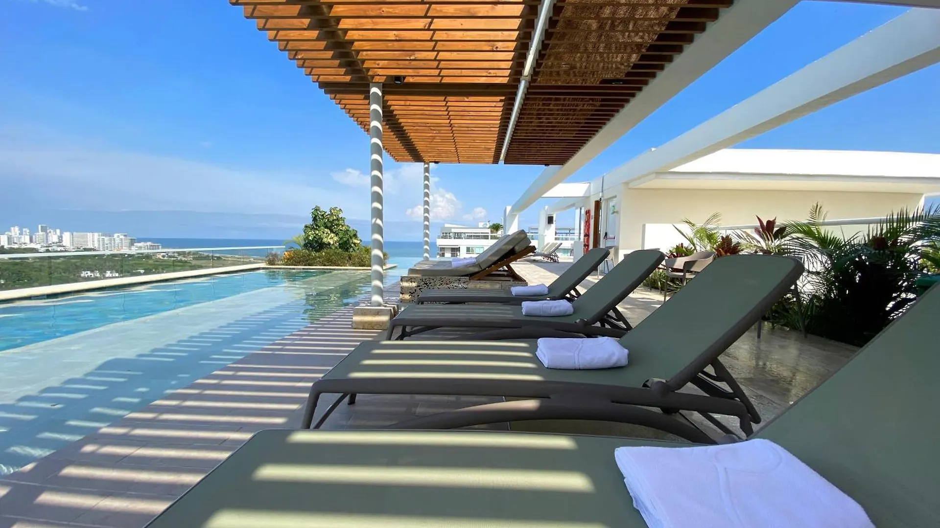 Dominique By Stay Q Cartagena 0*,
