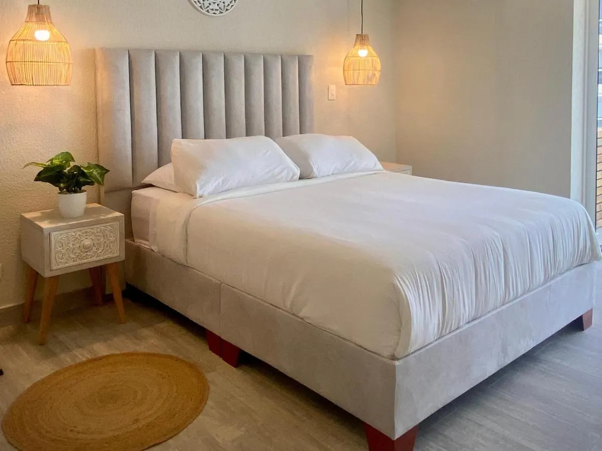 Cartagena Dominique By Stay Q